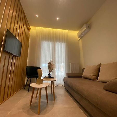 Piraeus Apartment For Rent Экстерьер фото